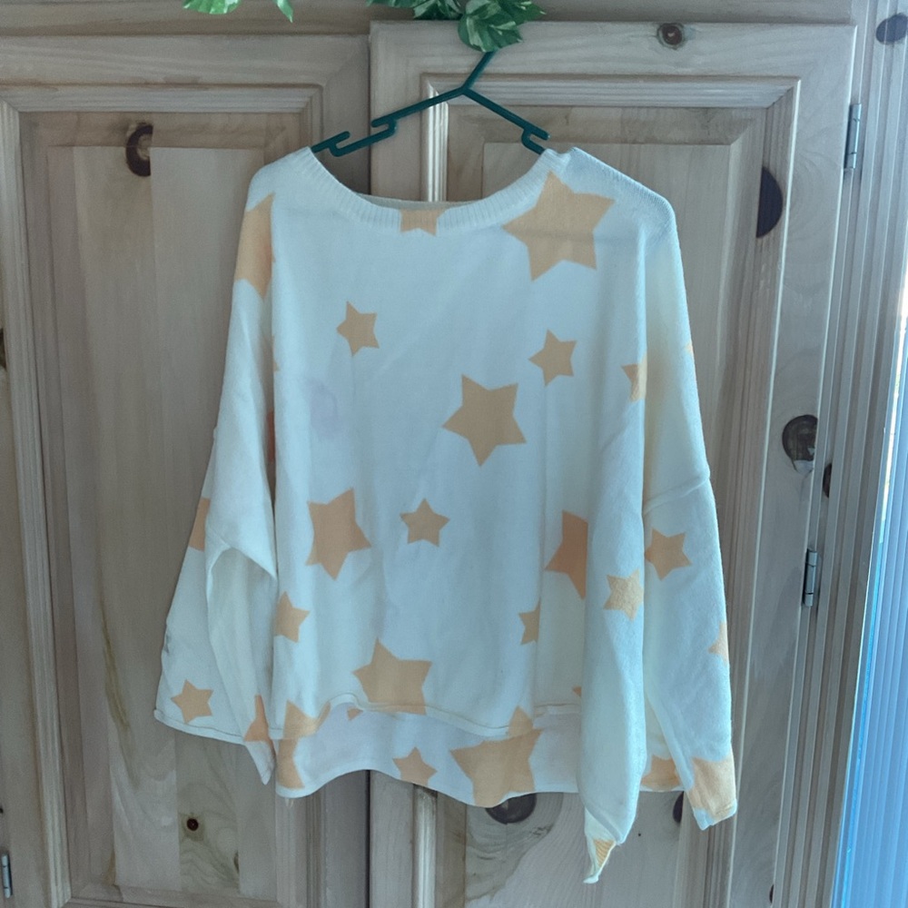 POL Cream Sweater with Orange Stars $20